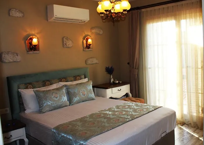 Отель Viola (adults Only) 2*
